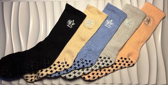 Yogastars - 5 pack Socksbox Reformer  pilates Grip Sokken Yogastars.nl